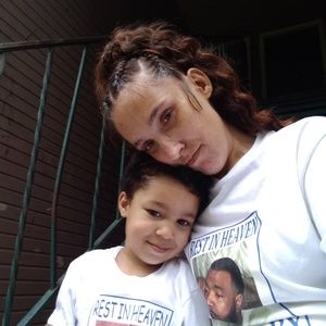 Meet your Posher, Robyn